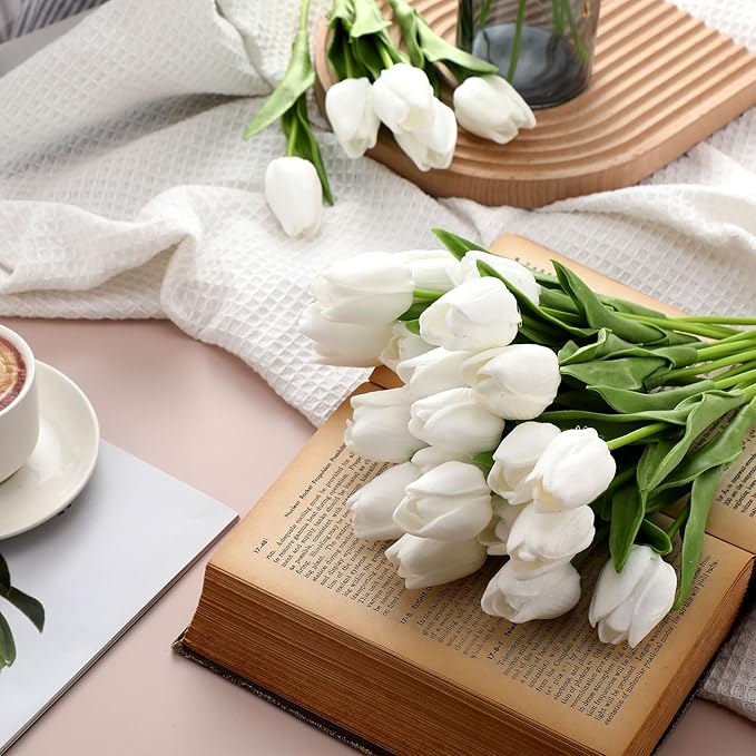 Janinka 75pcs Artificial Tulip Flowers Fake PU Tulips Faux Latex Bouquet Flower Centerpieces Arrangement Floral for Mother Day Wedding Spring Decorations (White)