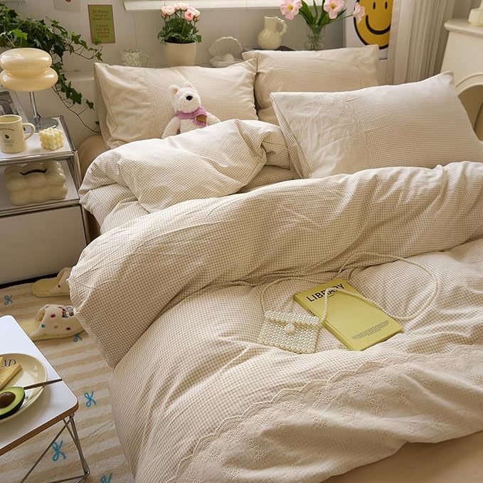 LifeTB Tan Gingham Comforter Set Twin XL Princess Lace Style Vintage Plaid Checkered Comforter with 2 Pillowcases Fluffy Soft Breathable Farmhouse Grid Bedding Set Beige Taupe Plaid Comforter Set