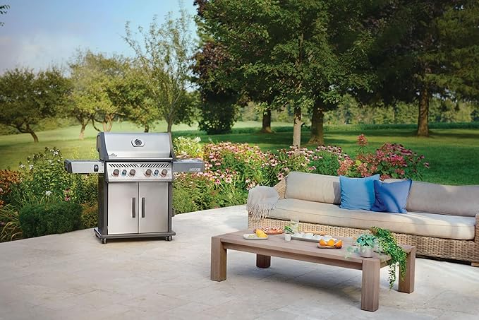 Napoleon Rogue PRO-S 525 Natural Gas Grill with Infrared Side and Rear Burners, Stainless Steel, Durable 6-Burner Cooking Surface