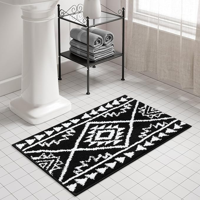 Uphome Black Bathroom Rug Boho Shaggy Soft Bath Rug Western Non-Slip Machine Washable Bathroom Mat Absorbent Geometric Rustic Tribal Shower Rug for Toilet Tub Vanity, 20x32 inch
