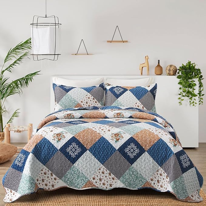 Dinjoy Reversible Patchwork Quilt Bedding Set Full Size Blue Green Grey Plaid Floral Pattern Bedspread Set Soft Microfiber Coverlets Bed Set 3 Pieces Spring Summer Fall Use (78x90 inches)
