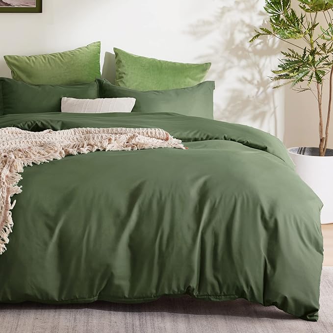 Bedsure Duvet Cover Full Size - Soft Double Brushed Bedding Set for Kids & Adults, Zipper Closure, 3 Pieces, Includes 1 Duvet Cover (80"x90") & 2 Pillow Shams, NO Comforter, Olive Green