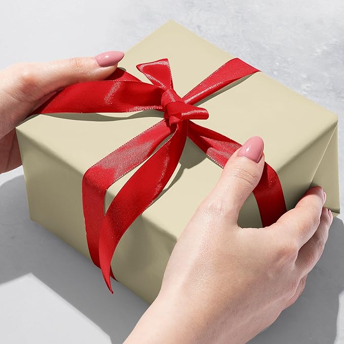 Jillson Roberts Solid Gift Wrap, Ivory Matte (8 Rolls 5 feet x 30 inches)