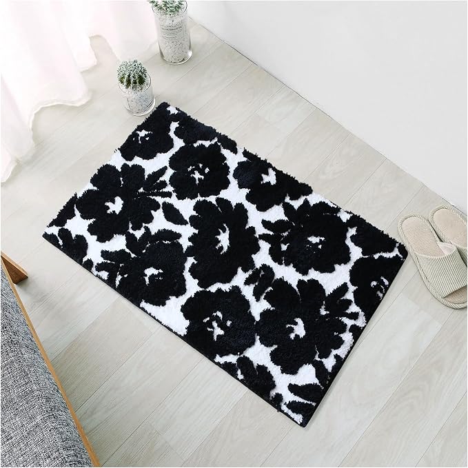 Civkor Black and White Bathroom Rug, Tufted Flower Bath Mat for Bathroom with Non Slip TPR Backing, Quick Dry Microfiber Surface, Soft and Super Water Absorbent Bath Rug, 31x20Inch