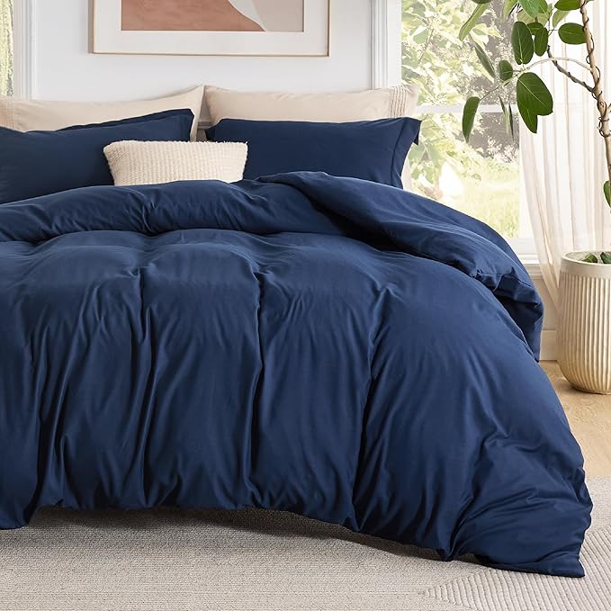 Bedsure Duvet Cover with Fitted Sheet King - Warm Deep Pocket, Hotel Luxury Soft Double Brushed Bedding Set with Zipper Closure, 1 Duvet Cover, 1 Fitted Sheet, 2 Pillow Shams, NO Comforter, Blue