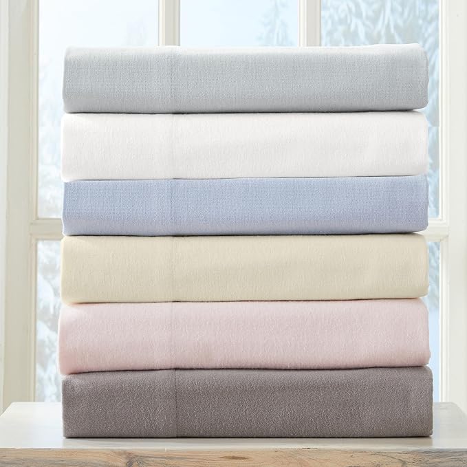 Market & Place 100% Cotton Full Flannel Sheet Set | 4 Piece Deep Pocket Solid Cozy Winter Bed Sheets | Double Brushed for Extra Softness & Comfort | Chalet Collection (Full, White)