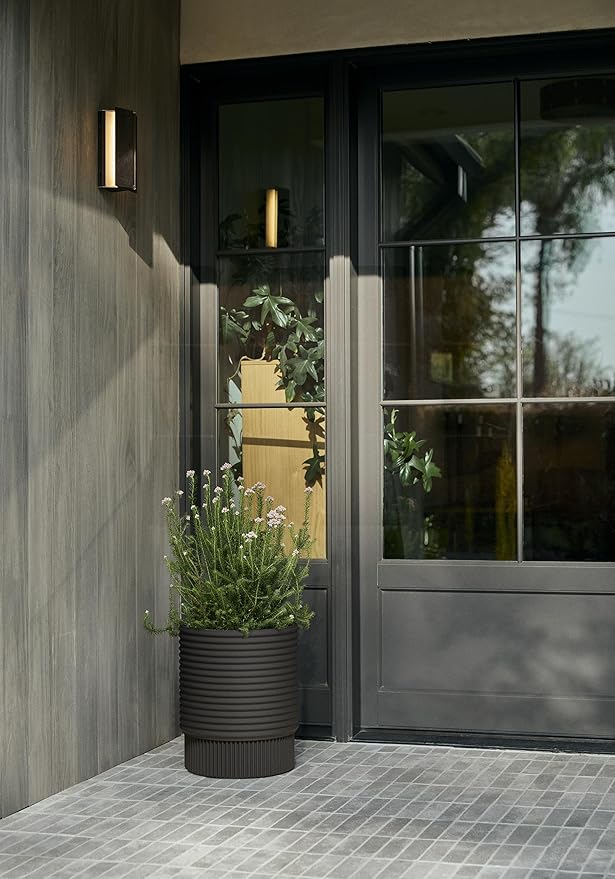 Veradek Mod Series 17" Medium Planter for Patio & Backyard | Durable Plastic-Stone Material | Modern Décor for Plants & Flowers