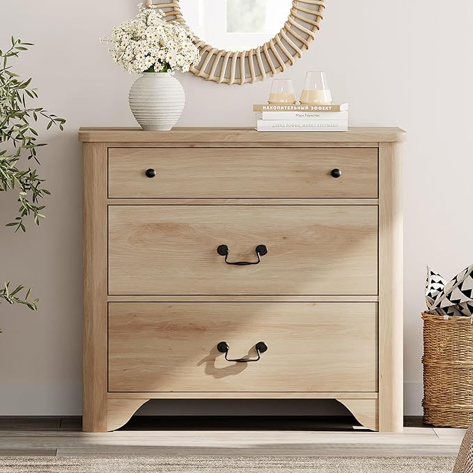 WAMPAT 3 Drawer Dresser, 31.5 Inch Wood Nightstand with Storage, Modern Oak Dresser Wood Chest of Drawers with Curved Profile Design for Bedroom, Living Room