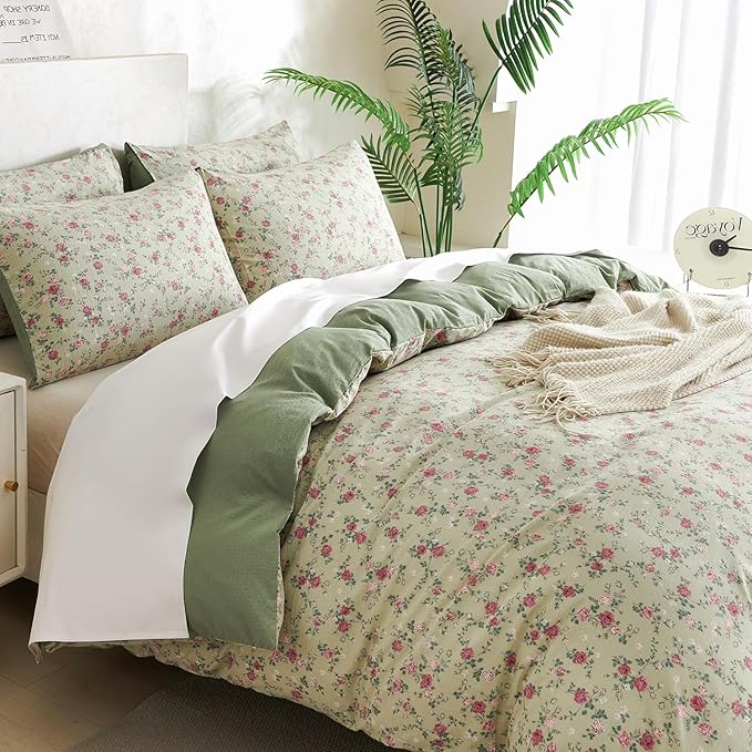 Queen Comforter Set Floral Soft 3 Pieces Chic Crinkle Gauze Fabric Garden Style Floral Print Botanical Comforter for All Seasons Luxury Warmth Comfy Breathable with 2 Pillowcases