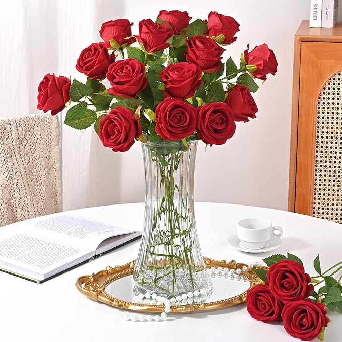 Waipfaru 100 Pcs Red Roses Artificial Flowers Bulk, Real Touch Velvet Roses with Wrapping Paper, Fake Flowers for Wedding Centerpieces Bridal Bouquet Valentines Mothers Day Decor