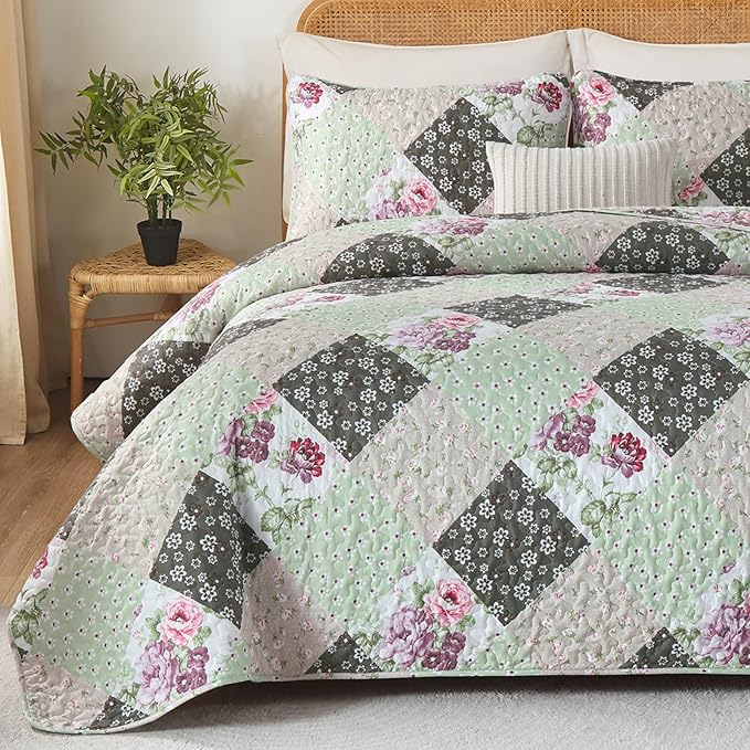 Dinjoy Green Quilt Set Queen Size, Reversible Floral Plaid Patchwork Pattern Bedding Set Soft Microfiber Lightweight Bedspread Coverlet 3 Piece Spring Summer Use (90x96 inches)
