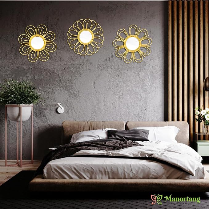 Gold Mirrors 3 Piece, 9 inch Flower-Shaped Mirror Hanging Wall Decor, Valentine Decorative Mirror Wall Art, Round Mirrors for Bedroom,Living Room,Bathroom, House Warming Valentine Gifts
