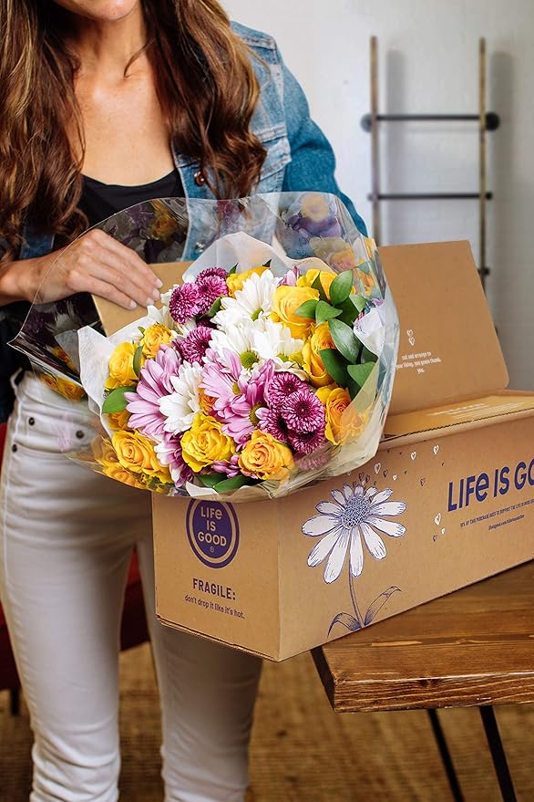 Benchmark Bouquets - Life is Good Yellow (Glass Vase Included) - Fresh Flowers for Delivery - Gift for Graduation, Birthday, Anniversary, Sympathy, Get Well, Congratulations