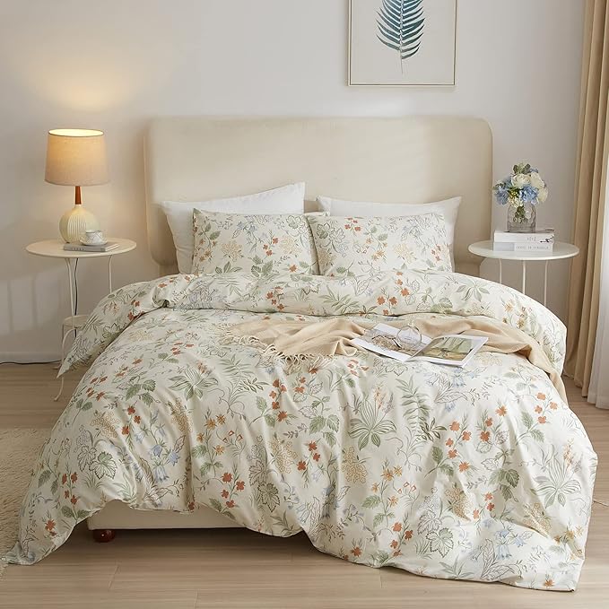 VM VOUGEMARKET Garden Flower Comforter Set Queen Green Red Floral Comforter with 2 Pillowcases Cottagecore Aesthetic Fluffy Bedding Comforter Set for Girls Women 90"x90"