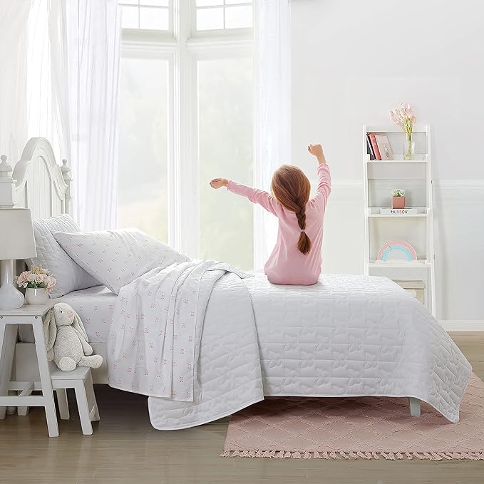 Laura Ashley Kids - Queen Sheet Set, Soft & Wrinkle-Resistant Toddler Bedding Set, Ideal Girl Room Essentials, Bed Sheets with Matching Pillowcases (Fluttery Friends Pink)
