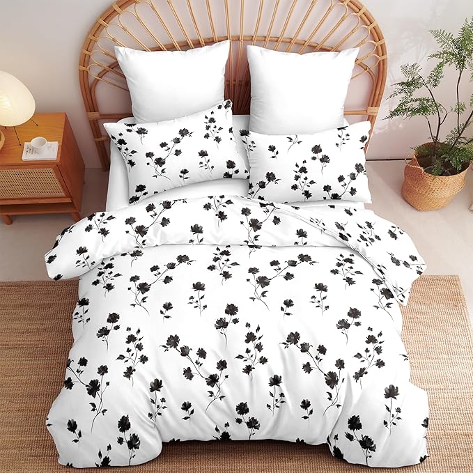 Nayoroom Black Floral Duvet Cover Queen Size Elegant French Cottagecore Bedding Set 3 Pieces Soft Lightweight Microfiber Aesthetic Bedding Set with Pillowcases, Black and White