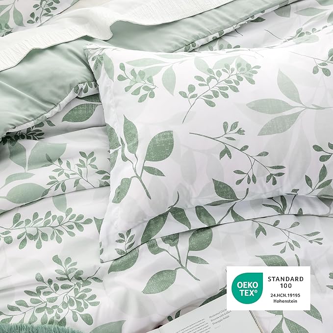 Bedsure Comforter Set King Size - Cute Floral Bedding Comforter Set, 3 Pieces, 1 Soft Reversible Sage Green Botanical Flowers Comforter and Pillow Shams