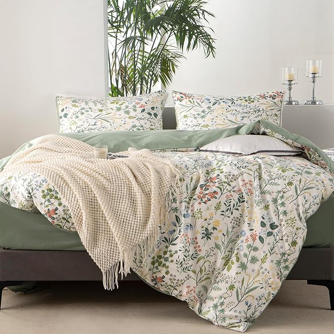 Floral Comforter Set Full Soft Bedding Comforter Set 3 Pieces Garden Style Green Red Flower Print Botanical Flowers Comforter Set for All Seasons 1 Comforter and 2 Pillowcases (Floral, Full)