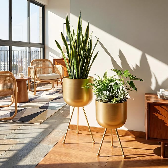 Frienda 2 Pack Mid Century Modern Decor Mid Century Modern Planter Metal Flowerpot with Stands Stylish Floor-Standing Flowerpot for Boho Home Office Indoor Outdoor Decor 20", 18" h (Gold)