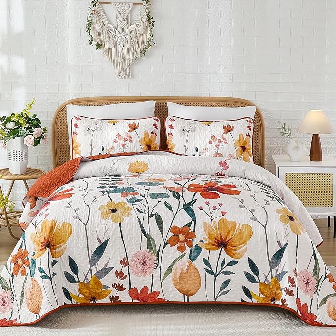 Anibedding Floral Quilt Set King Size, Burnt Orange Bedspread with 2 Pillowcases, Soft Microfiber Lightweight Coverlet Bedding Set for All Season(104"x90")