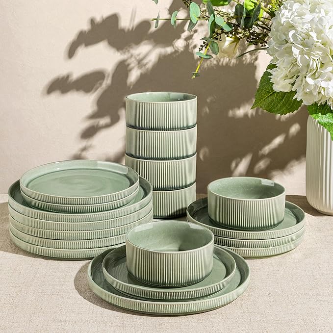 GBHOME 12-Piece Stoneware Dinnerware Set for 4 – Ribbed Ceramic Plates and Bowls, Scratch-Resistant, Microwave & Dishwasher Safe, Reactive Glaze, Light Green