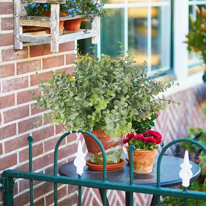 RECUTMS 20 Bundles Faux Eucalyptus Stems Artificial Plants Outdoor Faux Greenery for Outdoor Planters Boxwood Bushes for Farmhouse Bathroom Office Vase Centerpiece Indoor Outdoor Decor(Dusty Green)
