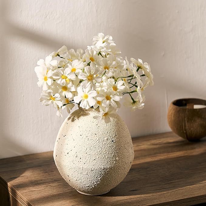 Ceramic Flower Vase, 6.22 Inch Rustic Farmhouse Vase Home Decor, Handcrafted Vintage Pottery Vase, Small Terracotta Vases for Living Room, Table, Shelf, Fireplace, Cream-White