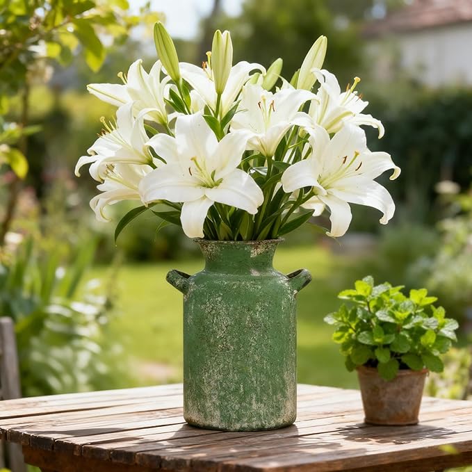 Rustic Vintage Metal Flower Vase for Decor Milk Jug Small Vases for Flowers Kitchen Decorations, Cylindrical,Perfect for Kitchen, Dining Room, Living Room,Housewarming Gift(Green)