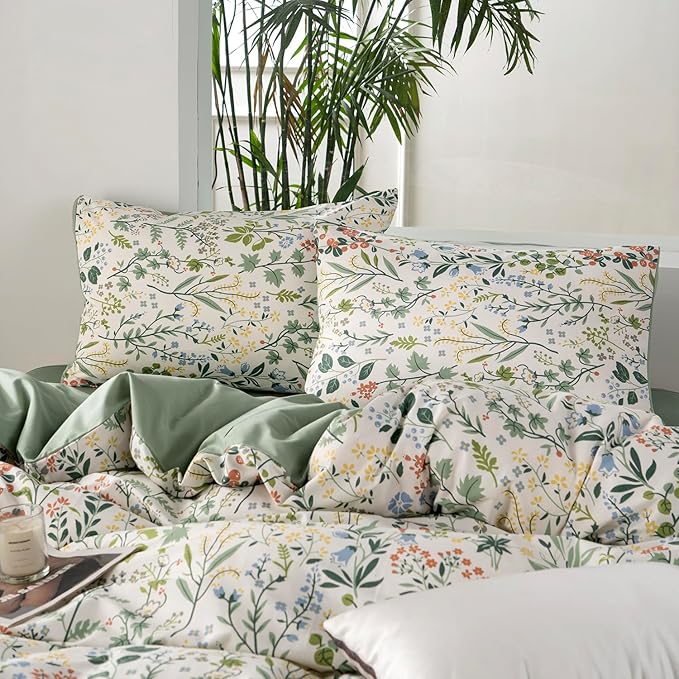 Floral Comforter Set King Soft Bedding Comforter Set 3 Pieces Lightweight Garden Style Green Red Flower Print Botanical Flowers Comforter Set 1 Comforter and 2 Pillowcases (Floral, King)