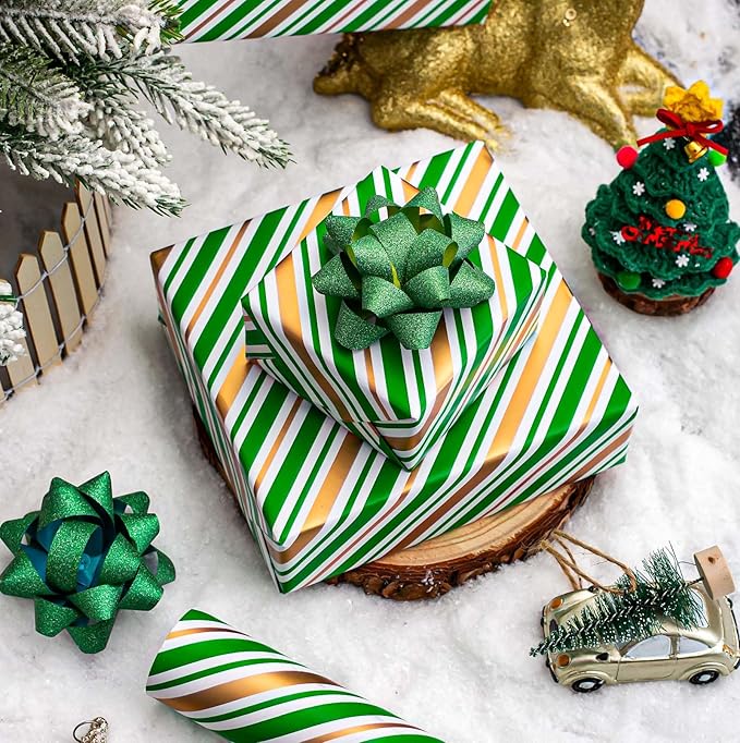 MAYPLUSS Christmas Diagonal Stripe Gift Wrapping Paper - 17 Inch X 33 Feet - Classic Green and Luxury Gold Foil Crafty Stripe Gift Wrap for Holiday Wedding, Birthday Party Showers and Scrapbooking