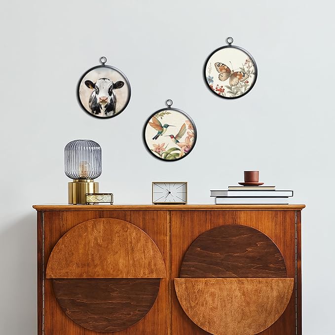 XIAOAIKA Vintage Wall Art with Metal Frame, Round Wood Print Featuring Hummingbirds and Orchid Flowers, Boho Wall Decor for Living Room, Bedroom, Kitchen, Hallway, 10 Inch