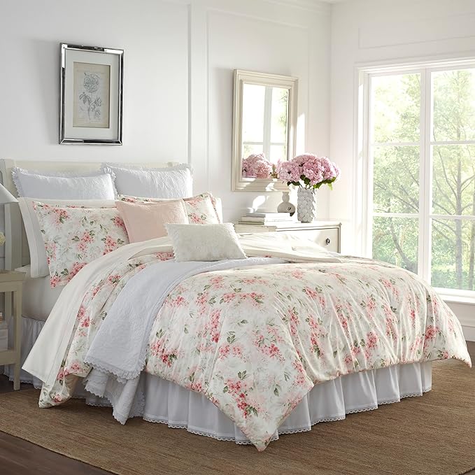 Laura Ashley - Twin Comforter Set, Plush Velour Micromink Face Bedding with Soft Cotton Reverse, Medium Weight for Year Round Use, 2 Piece Bed Set with Matching Pillowcase (Wisteria Pink)