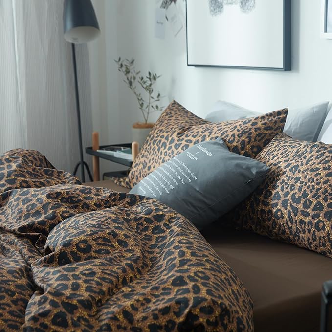 Leopard Print Comforter Set King Soft Fluffy Animal Cheetah Printed Comforter Set 3 Pieces Brown Black Floral Bedding Farmhouse Leopard Pattern King Size Comforter with 2 Pillowcases for All Season