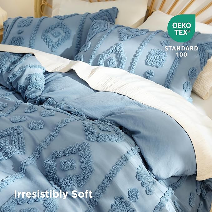Bedsure Boho Duvet Cover King - Dusty Blue Tufted Boho Bedding, Farmhouse Shabby Chic Embroidery Bedding for All Seasons, 3 Pieces, 1 Soft Jacquard King Comforter Cover and 2 Pillow Shams