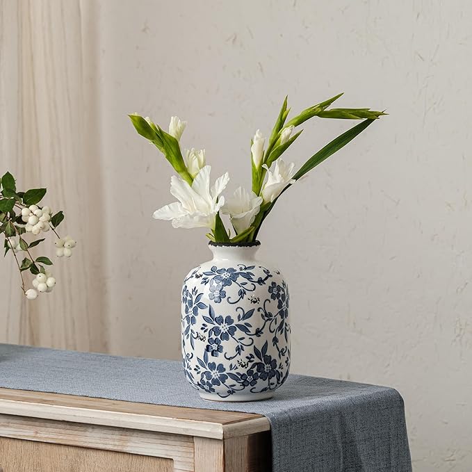 Blue and White Vintage Vase, Ceramic Chinoiserie Floral Vases, Round Farmhouse Rustic Large Flower Vase for Home Decor, Living Room, Office, Bookshelf, Grand Millennial Chinoiserie Decor 7.7 Inch