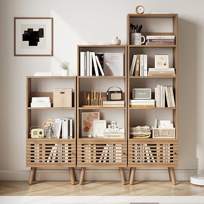 Small Narrow Corner Bookcase, 55" H Mid-Century Modern Bookshelf with Slatted Door, 4 Cube Bookcase with Open Shelf, Display Storage Cabinet for Living Room, Home Office, Oak