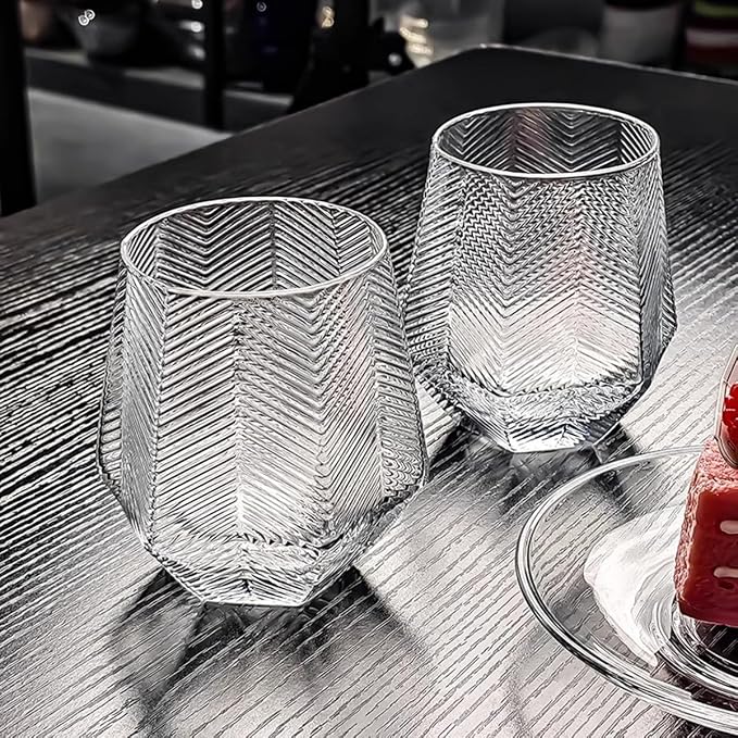Wine Glasses Set Of 4,Stemless Wine Glasses 10 Oz Stress Relief Tumblers Dishwasher Safe, Spill-Proof Design For Red Wine, Cocktail, Whiskey, Bourbon, Gift for wine lovers (4pcs Stripe)