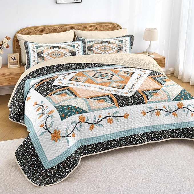 Quilt Set Full/Queen Size, Farmhouse Floral 3 Pcs Soft Bed Cover Bedding Set, Boho Rustic Geometric Lightweight Bedspread Coverlet with 2 Pillow Sham for All Season