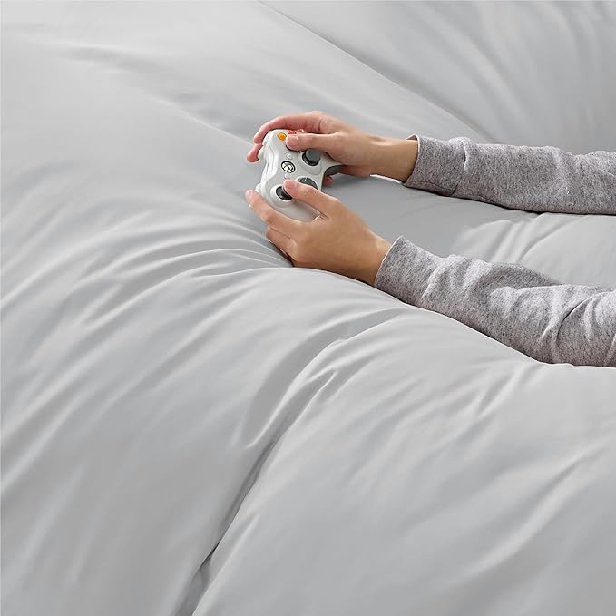 Bedsure Duvet Cover King Size - Soft Double Brushed Bedding Set for Kids & Adults, Zipper Closure, 3 Pieces, Includes 1 Duvet Cover (104"x90") & 2 Pillow Shams, NO Comforter, Silver Grey