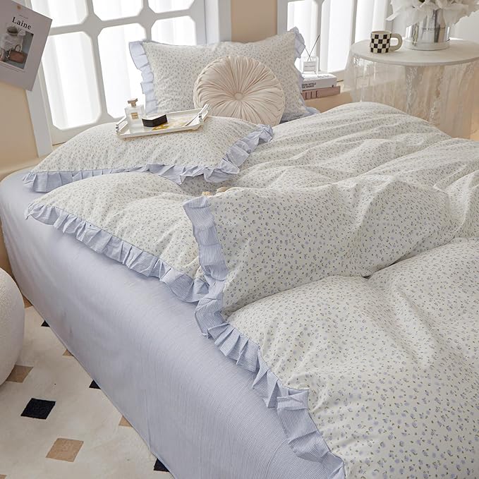 King Comforter Set Blue Floral Comforter King Vintage Floral Bedding Comforter Boho Ruffle Comforter Set Cottagecore Flower Botanical Comforter with 2 Pillowcases Fluffy Soft Comfy Comforter Set