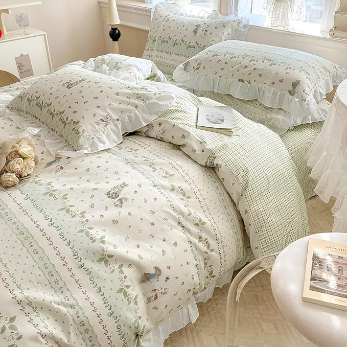 VM VOUGEMARKET Girls Flower Comforter Set Green Leaves with Cute Rabbit Comforter with 2 Pillow Shams Romantic Ruffle Down Comforter Set(3pcs,Queen)