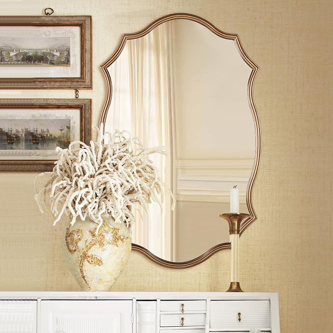 Wall Mirror in Vintage Golden, Decorative 20"x30" Accent Vanity Mirrors, Wall Mounted Mirror Antique Brass Metal Frame for Living Room Bedroom Bathroom Entryway Stairway Kitchen