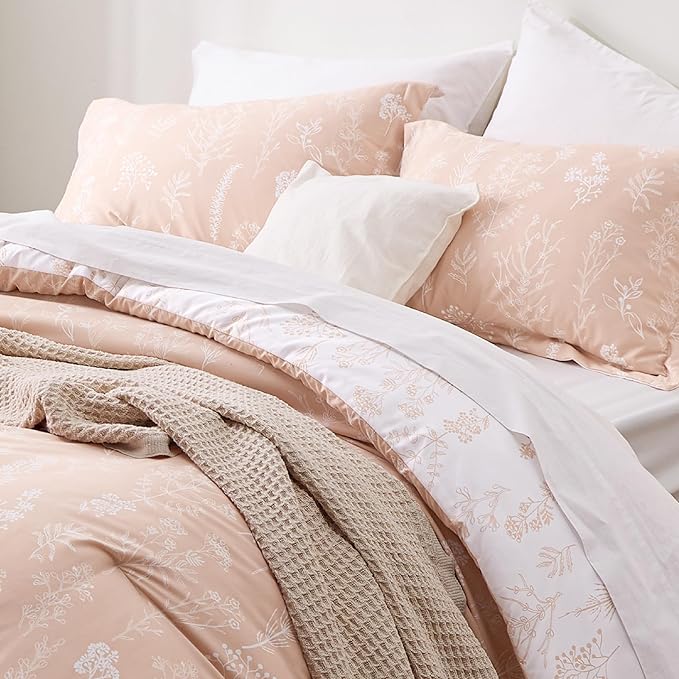 Bedsure Oversized Queen Comforter Set - Dusty Rose Bed Set, 3 Pieces Cute Floral Bedding, 1 Soft Reversible Botanical Flowers Comforter and 2 Pillow Shams