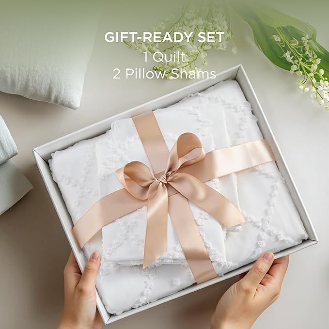 Bedsure Boho Duvet Cover Queen Size - White Breathable & Soft Boho Bedding, Machine Washable Comforter Cover for All Seasons, Includes 1 Duvet Cover 90"x90" with 2 Pillow Shams & Zipper Closure