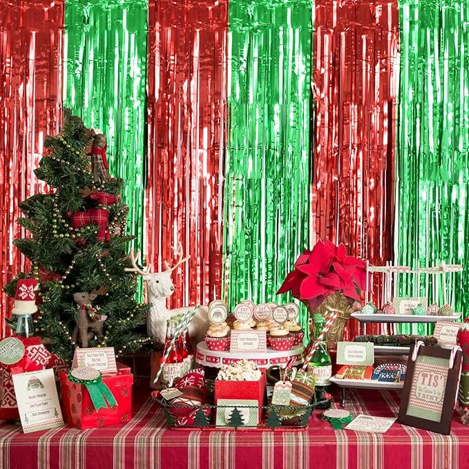 TONIFUL 3Pcs Red Green Door Streamers,Red GreenPhoto Booth Backdrop Metallic Streamers Foil Fringe Curtains for Birthday,Christmas,New Year,Bachelorette,Grad Party Streamers Decor(9.9ft x 6.6ft)