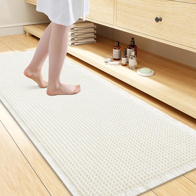 Smiry Waffle Bath Mat 47x24, Extra Soft Absorbent Bathroom Rugs, Non Slip Machine Washable Quick Dry Bath Rugs for Bathroom Floor, Tub, Shower, Home Decor Accessories, Cream