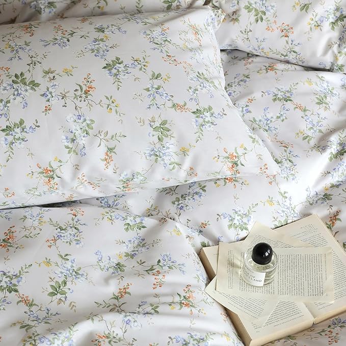 HighBuy Floral Comforter Set Queen Size 3 Piece Blue White Floral Comforter Bedding Sets for Girls Kids Aesthetic Flowers Comforter and 2 Pillowcases,French Style Bedding Sets for Bedroom