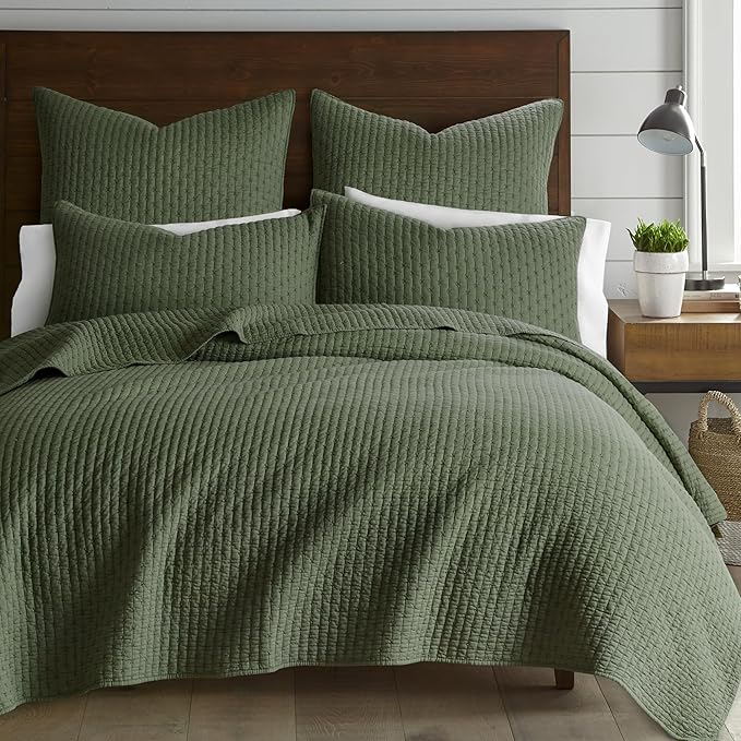 Levtex Home Cross Stitch Reversible King/Cal King Quilt Set (106x92in) and 2 Pillow Shams (36x20in) - Stitch Texture - Forest Green - Cotton King Size Quilt Bedding Set - Lightweight Soft Pre-Washed