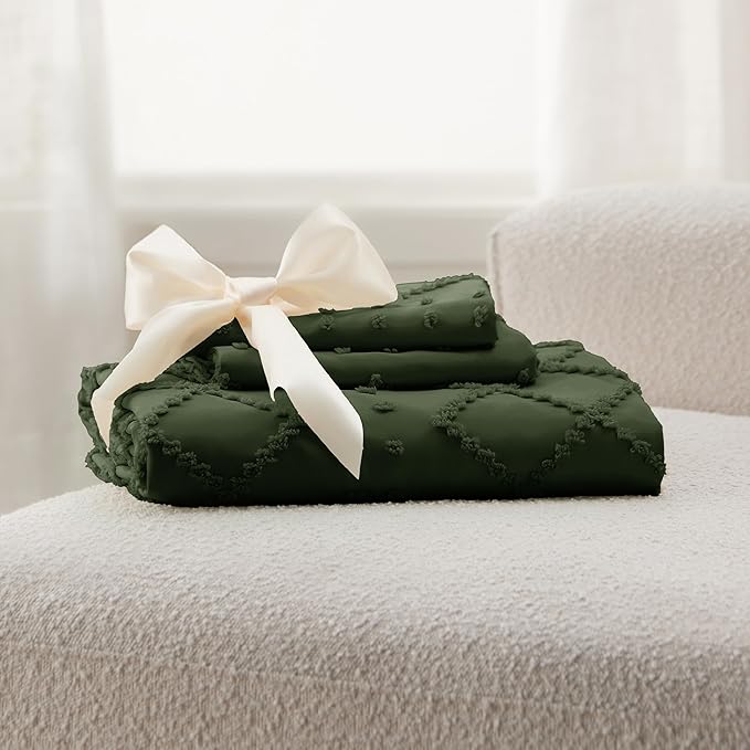 Bedsure Boho Duvet Cover Queen Size - Dark Green Breathable & Soft Boho Bedding, Machine Washable Comforter Cover for All Seasons, Includes 1 Duvet Cover 90"x90" with 2 Pillow Shams & Zipper Closure