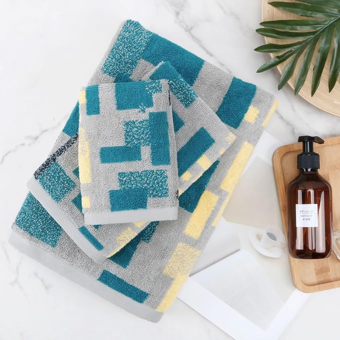 SEMAXE Bath Towel Set, 18 Piece Towel Set for Bathroom, Large Value Pack, Quick Dry Cotton Towels with Hanging Loops, Easy Care, Geometric Pattern